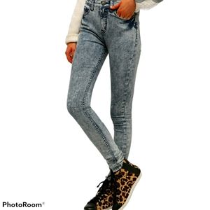 BDG Twig Highrise Indigo Acid Jeans